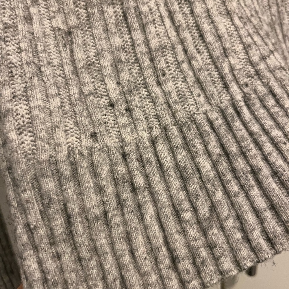 Mossimo Supply Co. SzM Marled Gray Y2K Long Sleeve Rabbit Hair, Wool Blend Top - Picture 5 of 10